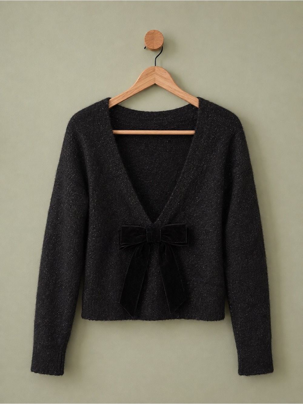 Vineyard Vines Black Sparkle Bow Sweater | M